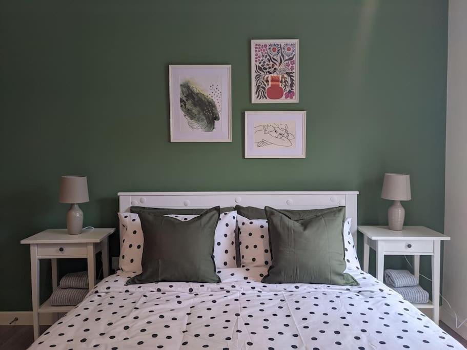 Homely 2 Bed Duplex With A River View Southampton Exteriör bild